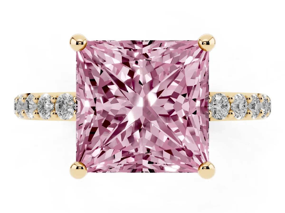 Fancy Pink Princess Cut Diamond Solitaire Ring with Round Pavé Band and Prong Setting Yellow gold