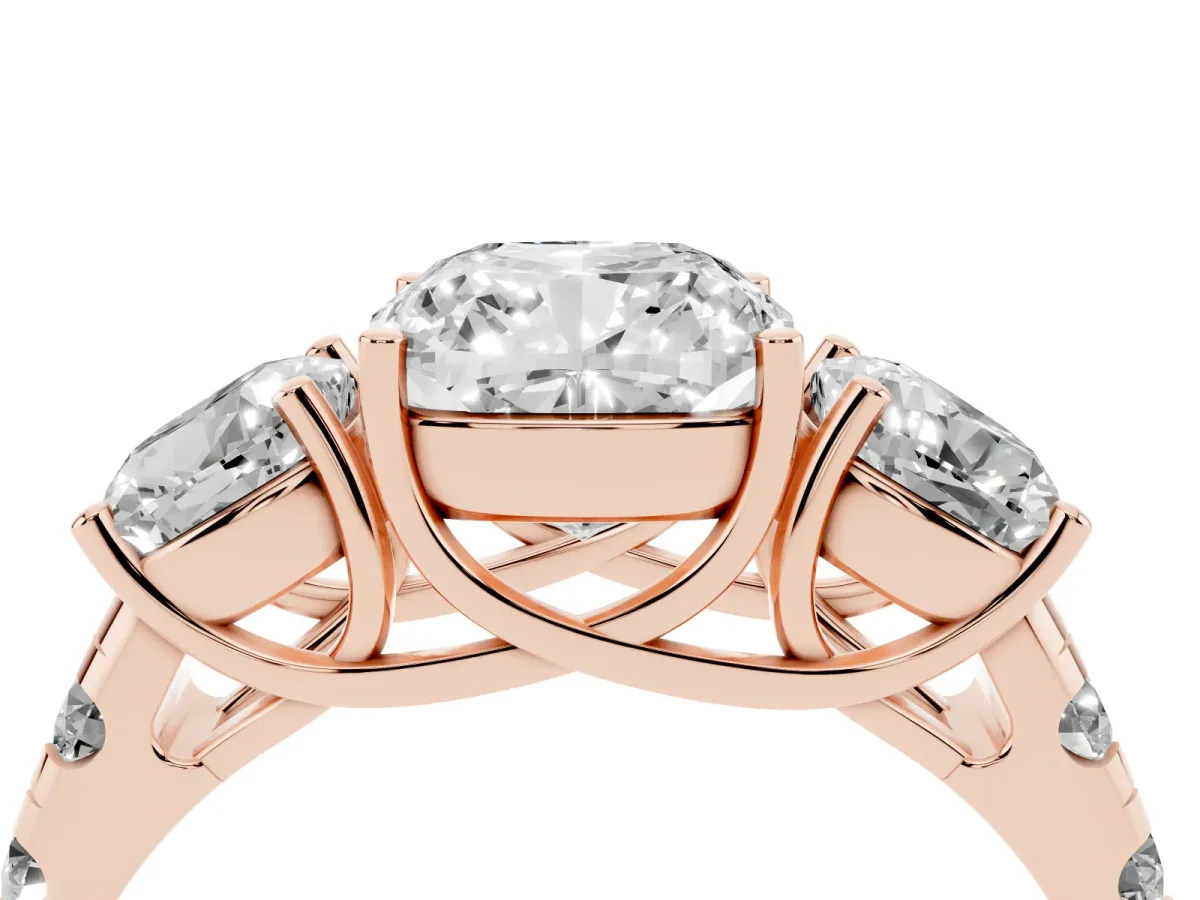 Three-Stone Cushion Cut Diamond Pavé Band with Prong Setting Rose gold