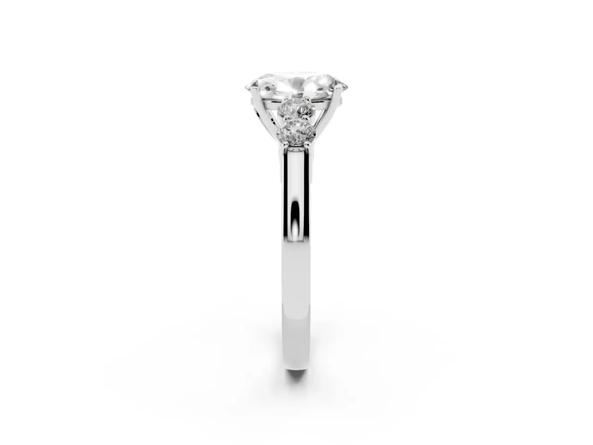 Oval Cut Cut Diamond Five-Stone Prong Set White Gold Ring White gold