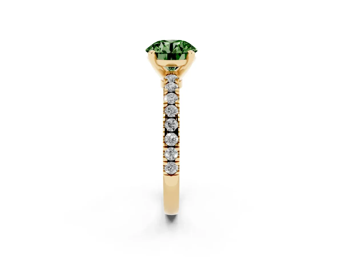 Fancy Green Round Cut Solitaire Diamond with Pavé Band and Four-Prong Setting Yellow gold