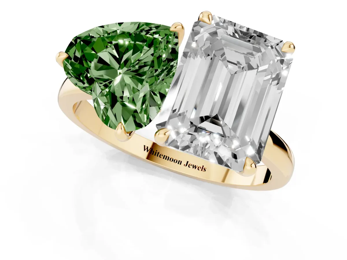 Fancy Green Heart Cut and Emerald Cut Toi Moi Ring with Prong Setting Yellow gold