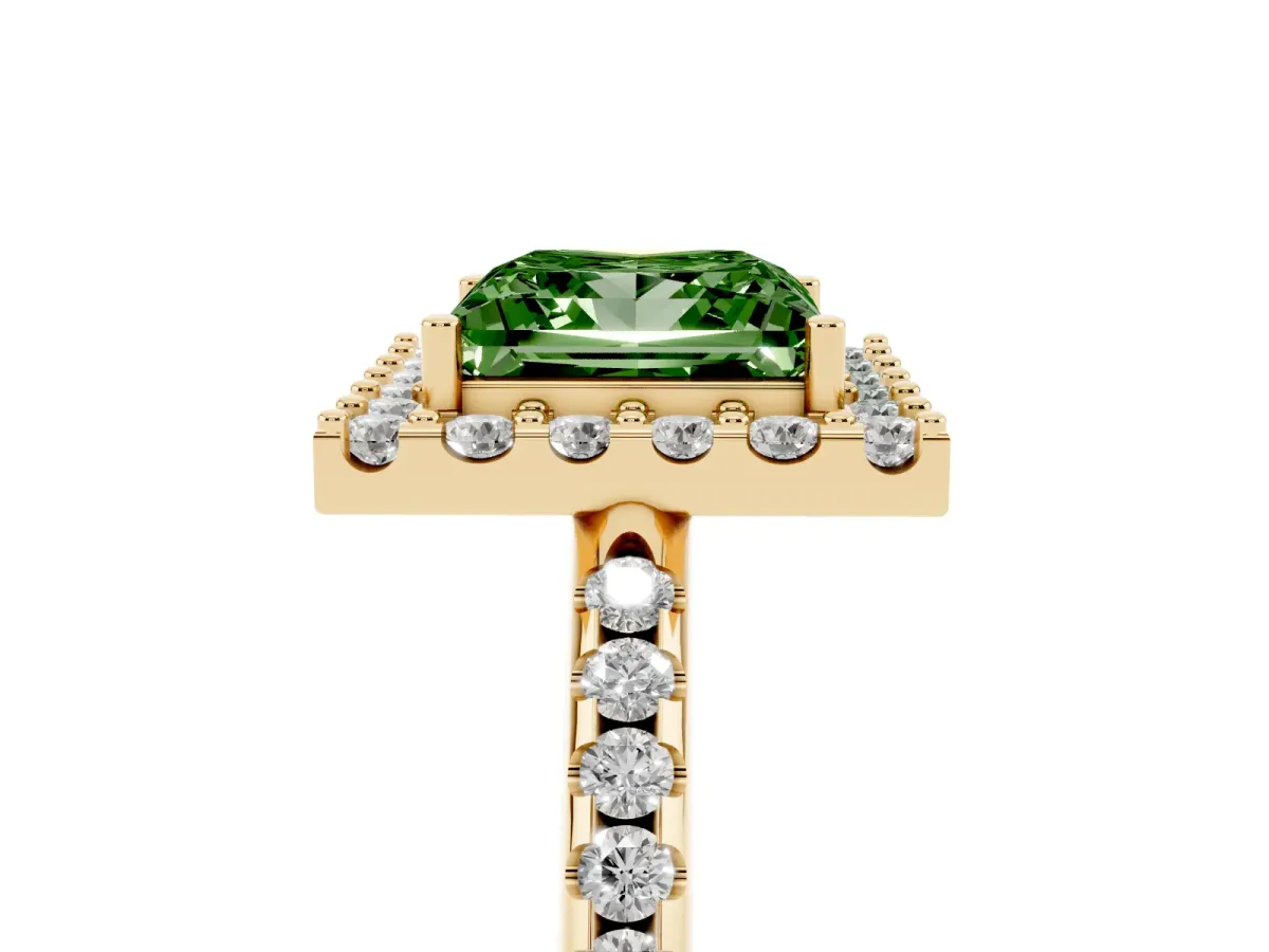 Fancy Green Princess Cut Diamond Pavé Halo Ring with Four-Prong Setting Yellow gold