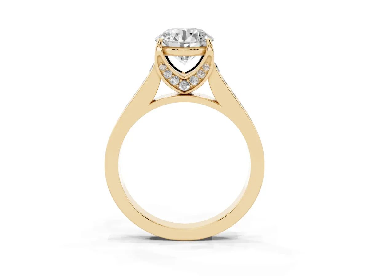 Round Cut Brilliant Cut Diamond Engagement Ring with Pavé Band and Four-Prong Setting Yellow gold