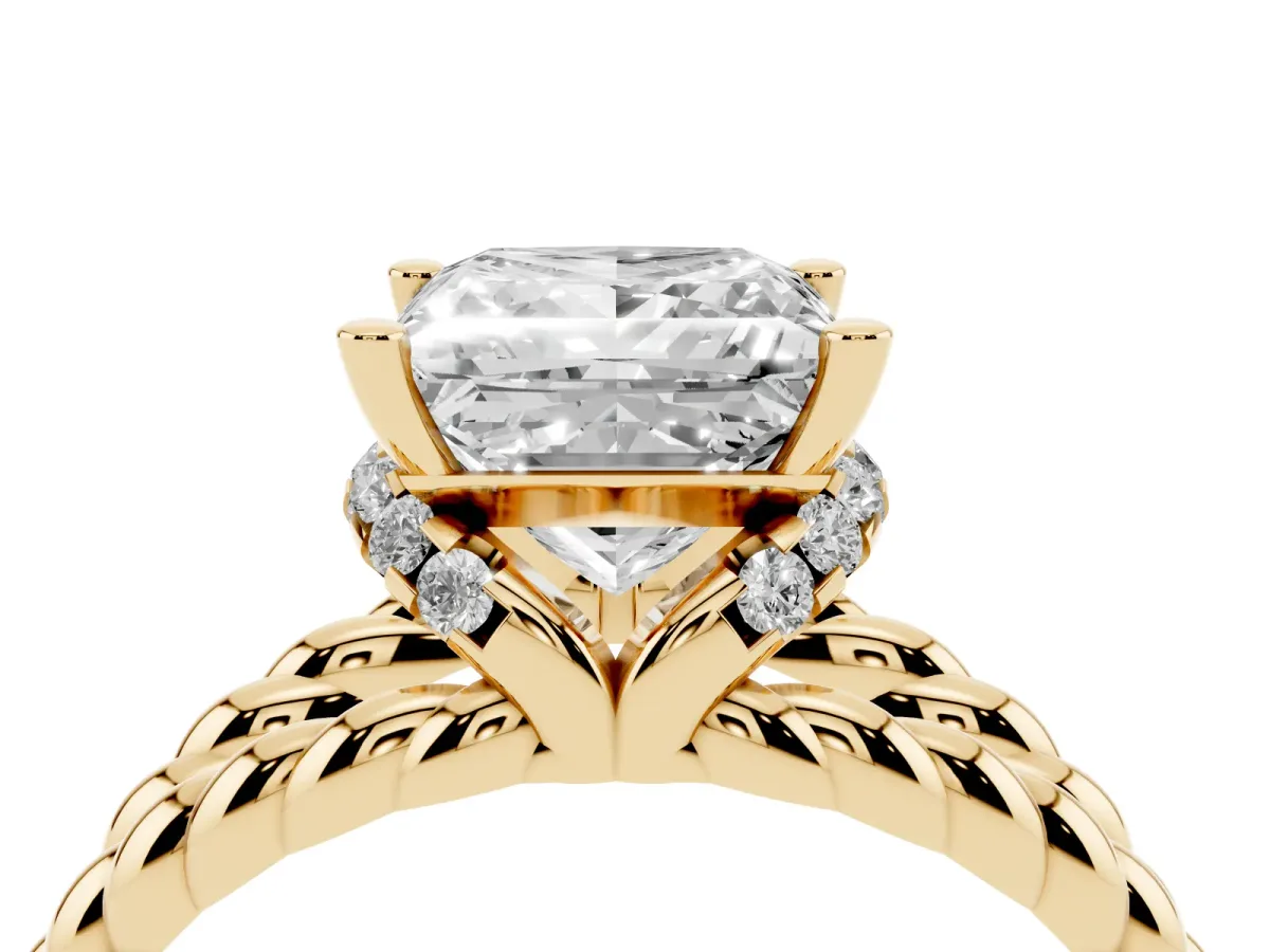 Princess Cut Halo Twisted Band Four-Prong Ring Yellow gold