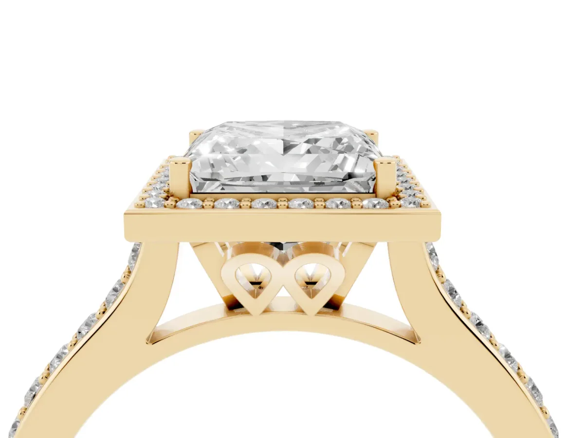 Princess Cut Diamond Halo Engagement Ring with Round Pavé Shoulders and Prong Setting Yellow gold