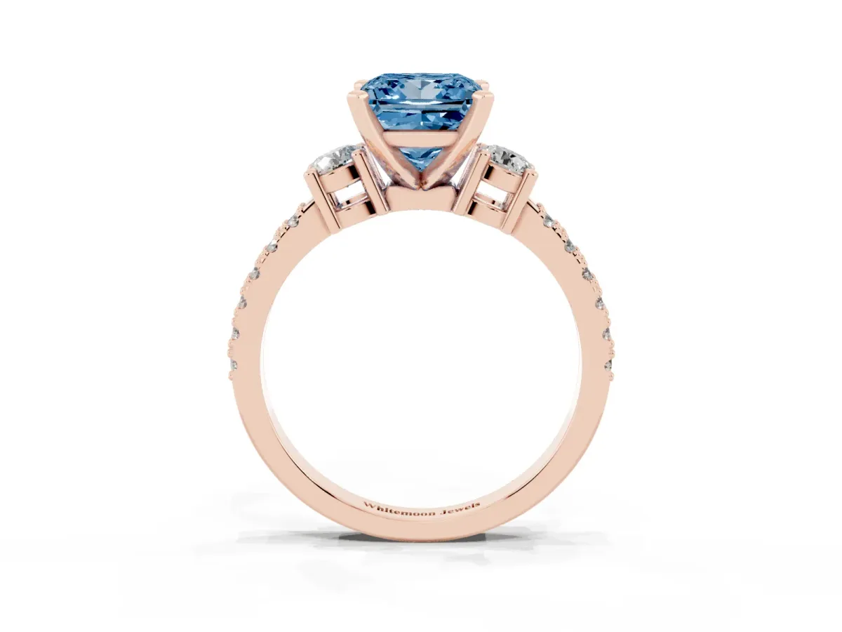 Fancy Blue Princess Cut Three-Stone Diamond Pavé Band with Prong Setting Rose gold