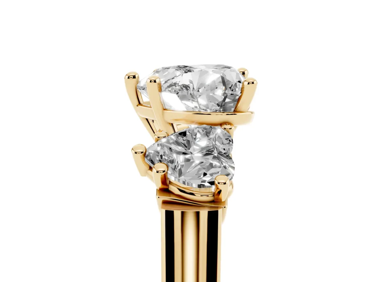 Three-Stone Heart Cut Brilliant Diamond Trellis Ring with Comfort Fit Band Yellow gold
