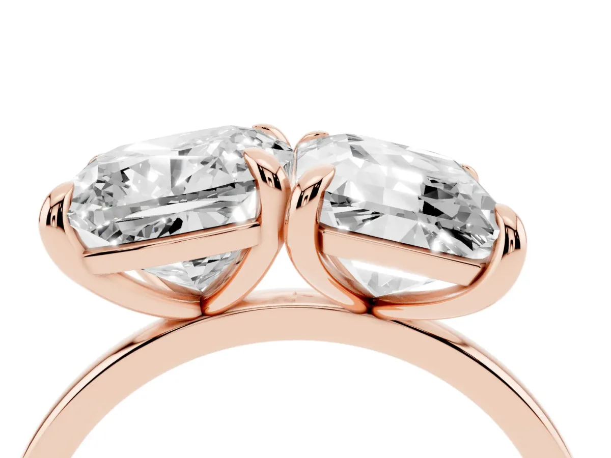 Cushion and Emerald Toi Moi Ring with Prong Setting and Plain Band Rose gold