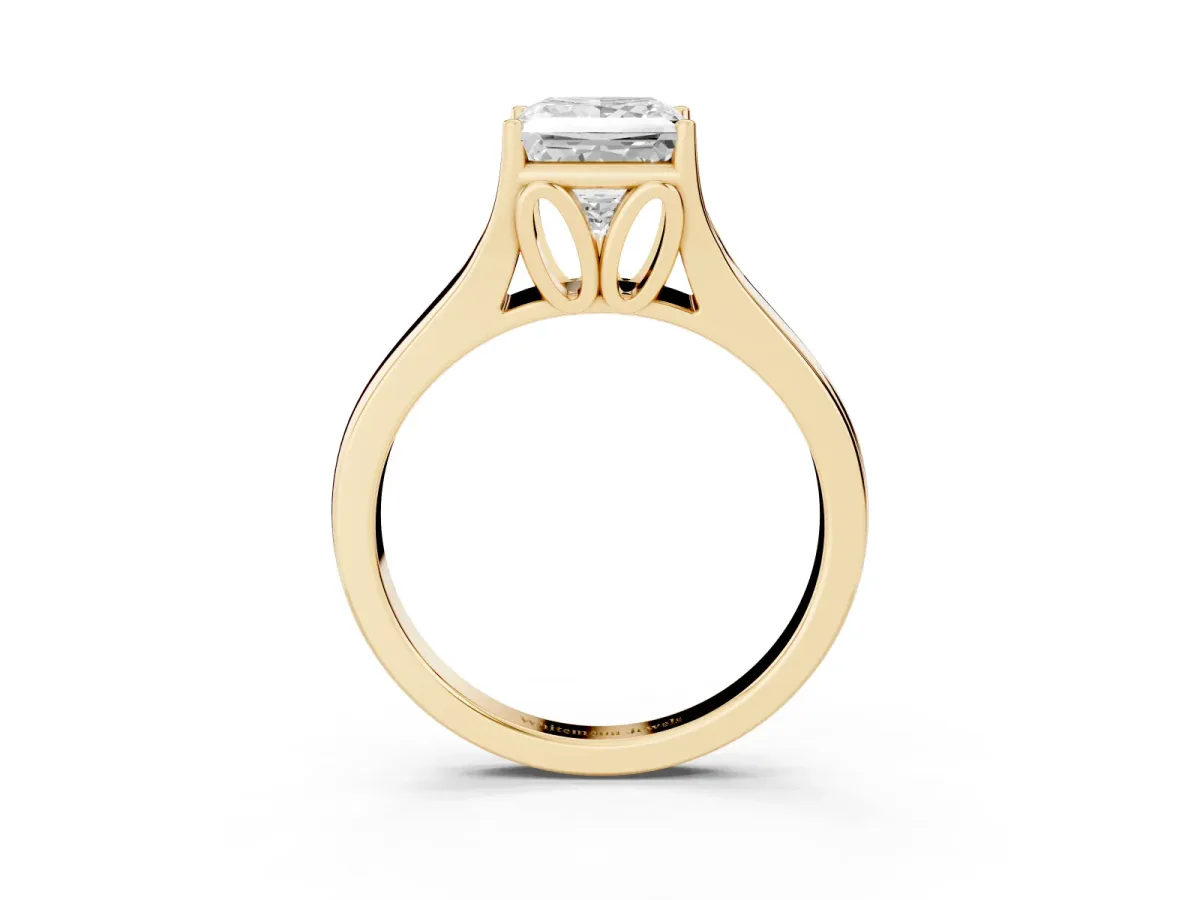Princess Cut Solitaire Diamond Ring with Cathedral Band and Four-Prong Setting Yellow gold