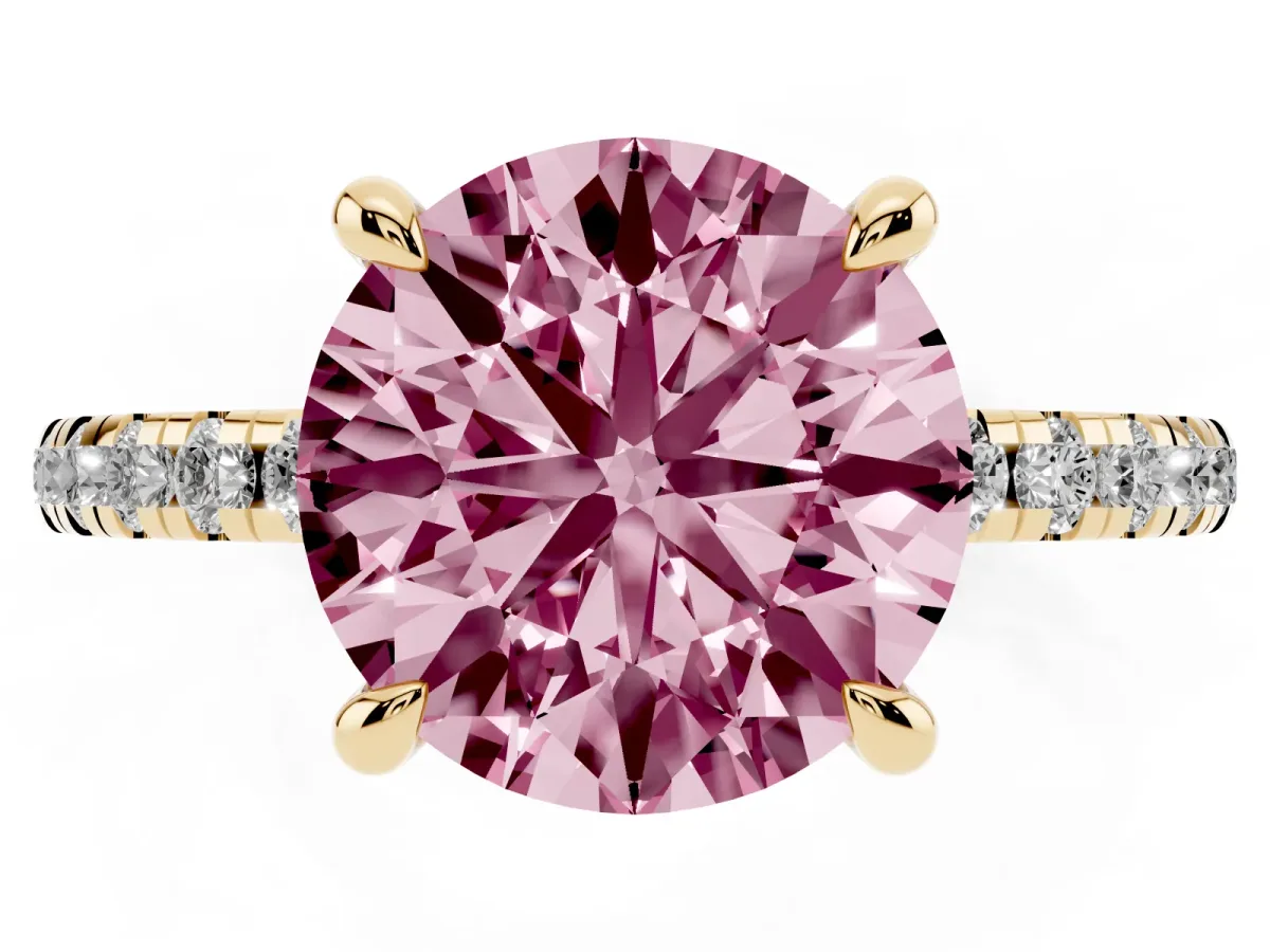 Fancy Pink Round Cut Diamond Brilliant Solitaire Ring with Pavé Band and Four-Prong Setting Yellow gold