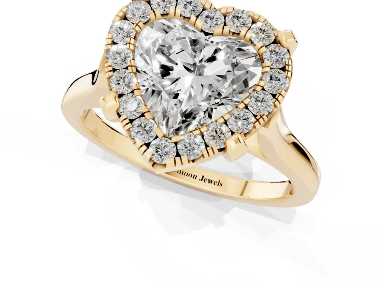 Heart Cut Diamond Cluster Halo Solitaire with Four-Prong Setting Yellow gold