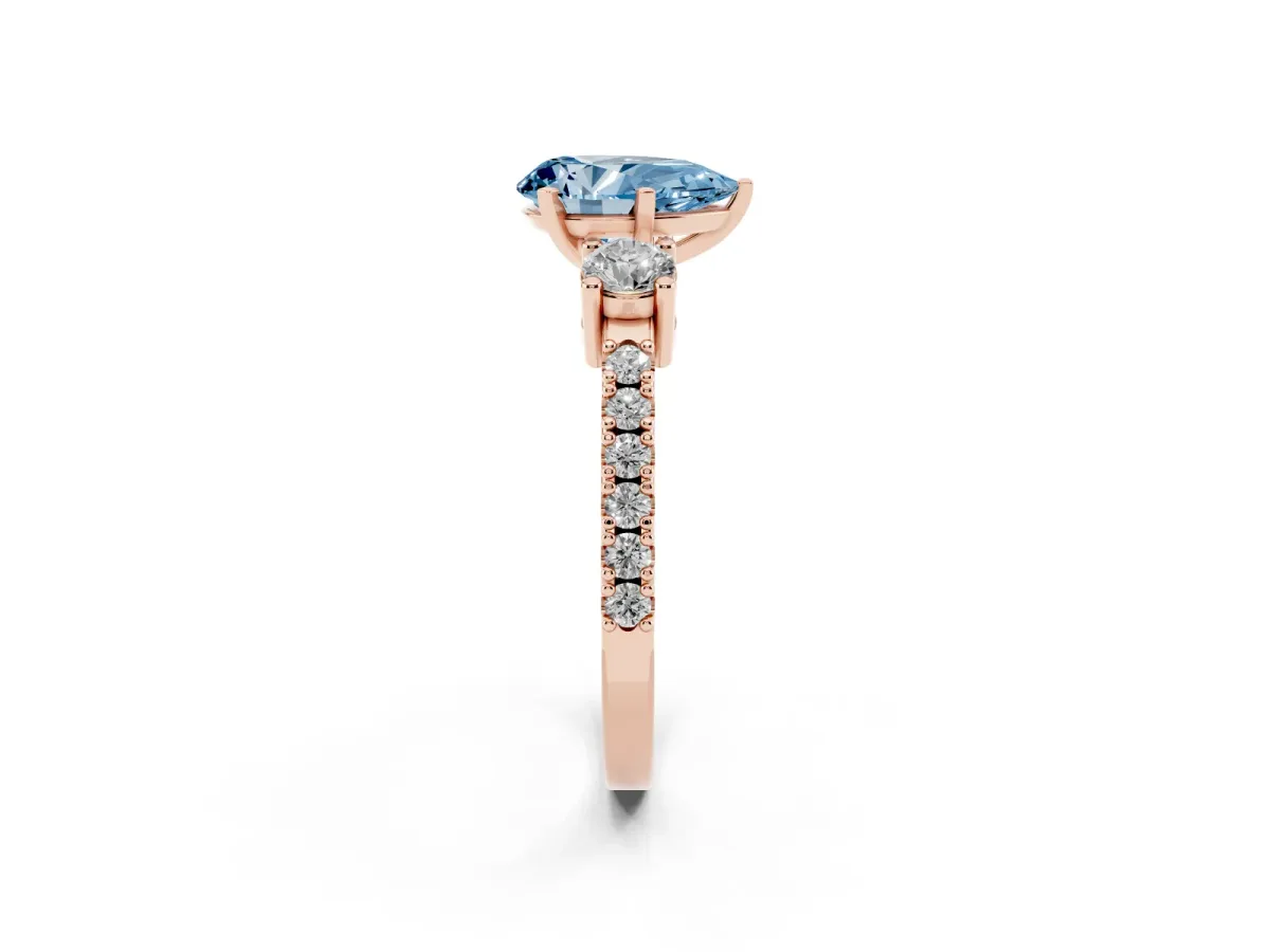 Fancy Blue Pear Cut Three-Stone Diamond Pavé Band with Prong Setting Rose gold
