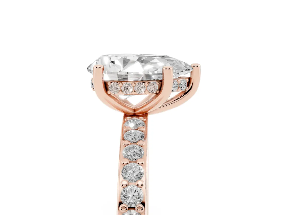Pear Cut Cut Diamond Pavé Band Ring with Four-Prong Setting Rose gold