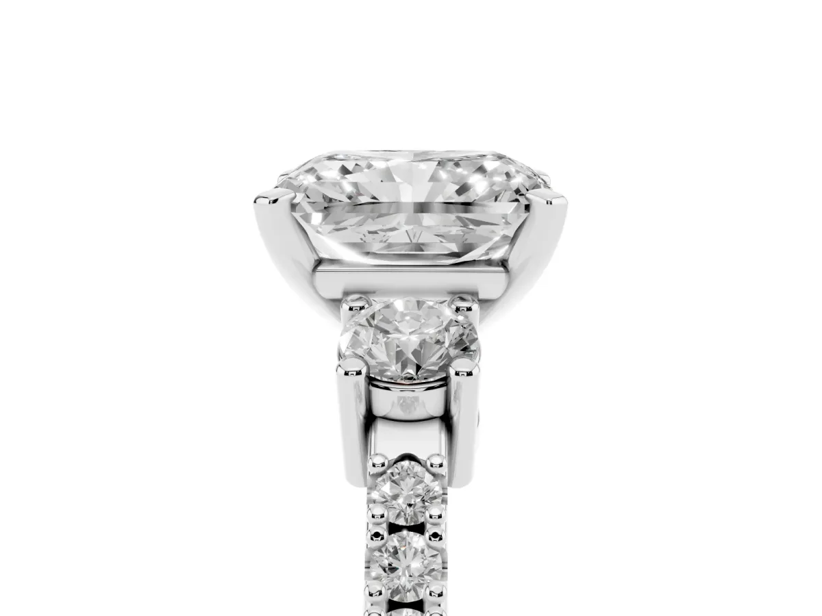 Radiant Cut Three-Stone Diamond Pavé Band with Prong Setting Platinum