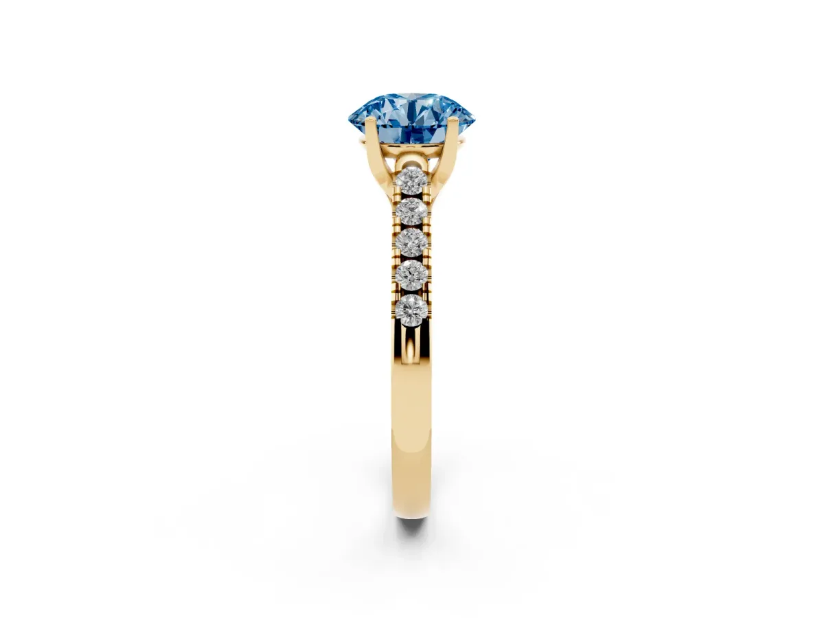 Fancy Blue Round Cut Diamond Pavé Band Solitaire Ring with Prong Setting Yellow gold