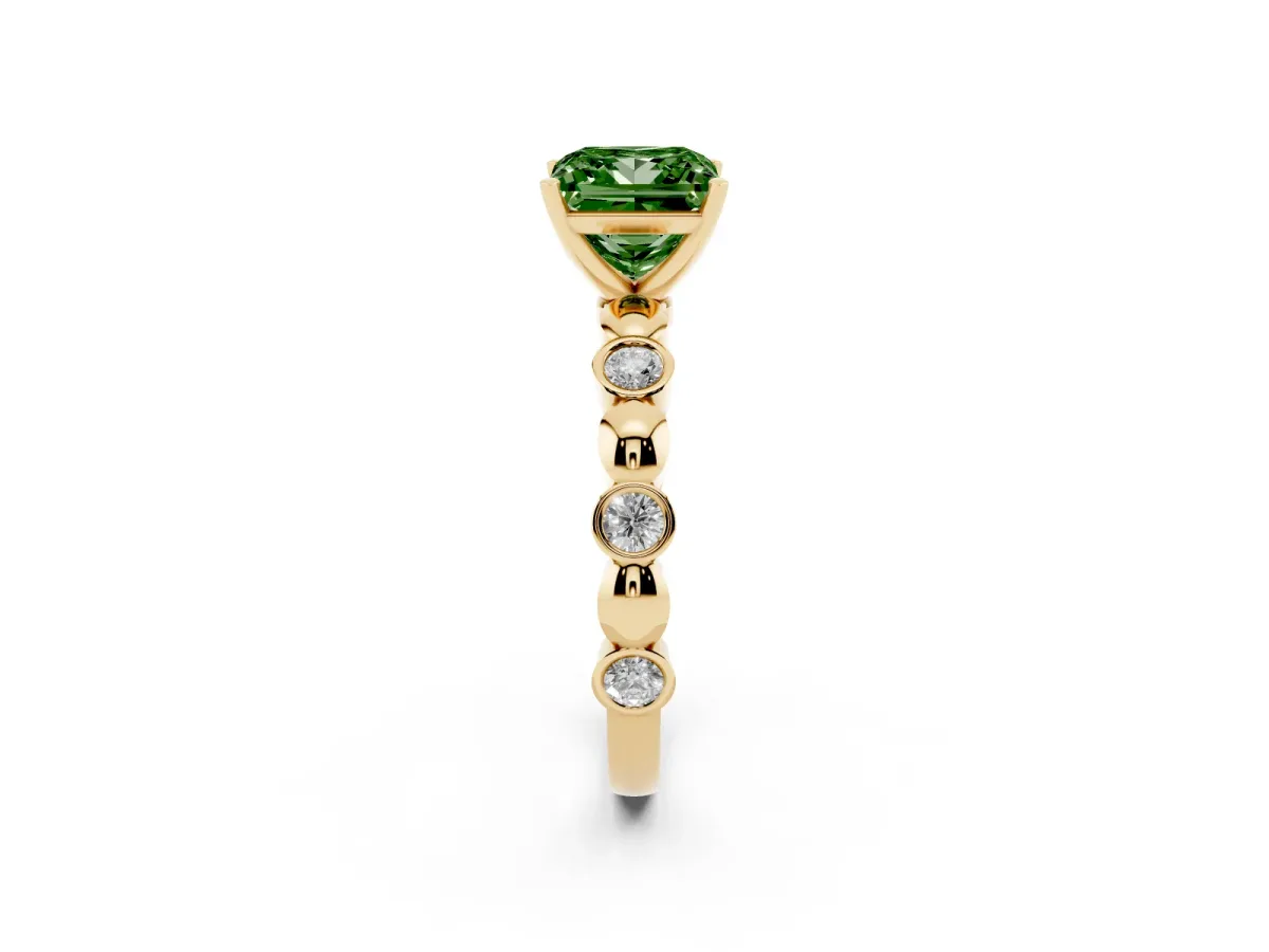 Fancy Green Princess Cut Solitaire Bezel-Set Diamond Ring with Beaded Band and Four-Prong Setting Yellow gold