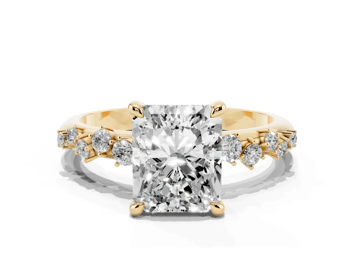 Radiant Cut Cut Diamond Vine Band with Four-Prong Setting Yellow gold