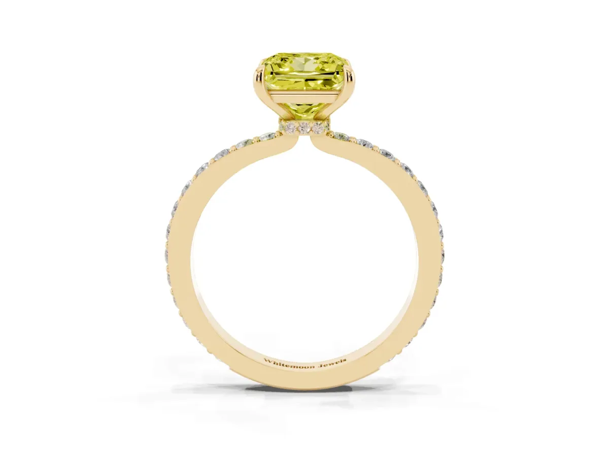 Fancy Yellow Princess Cut Diamond Pavé Engagement Ring with Round Accents and Prong Setting Yellow gold