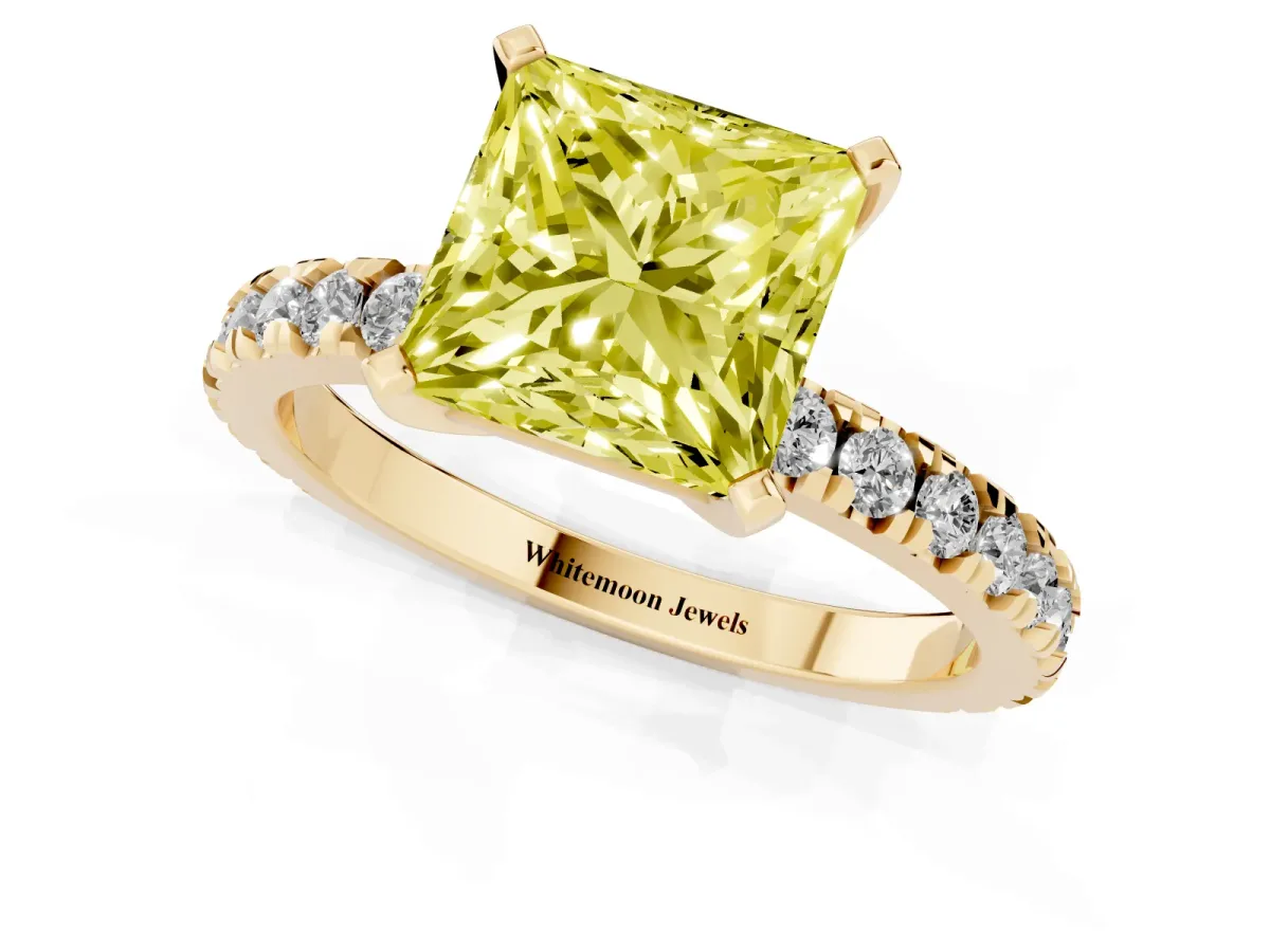 Fancy Yellow Princess Cut Diamond Pavé Band Solitaire with Four-Prong Setting Yellow gold