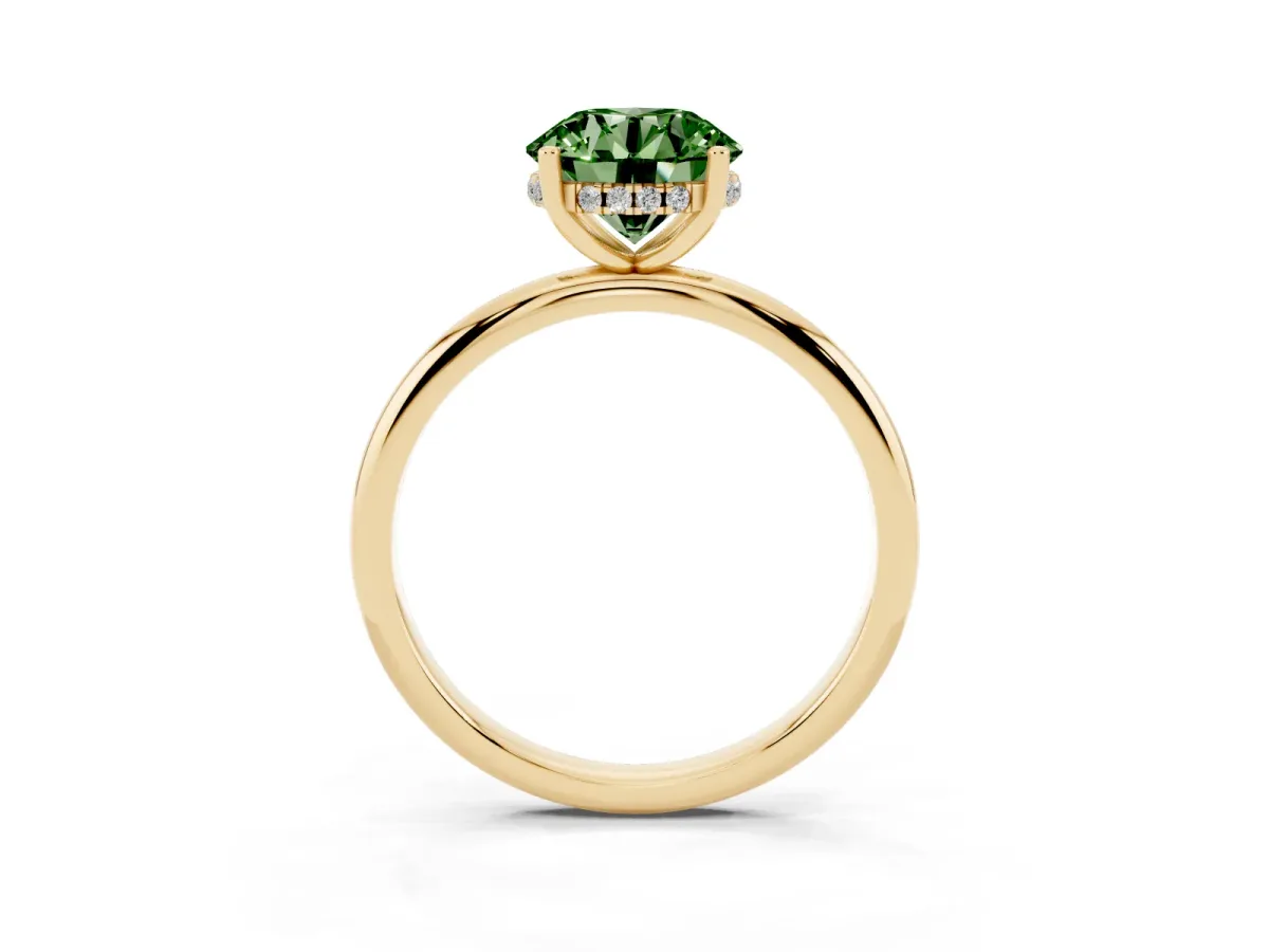 Fancy Green Round Cut Cut Solitaire Engagement Ring with Four-Prong Setting and Classic Band Yellow gold