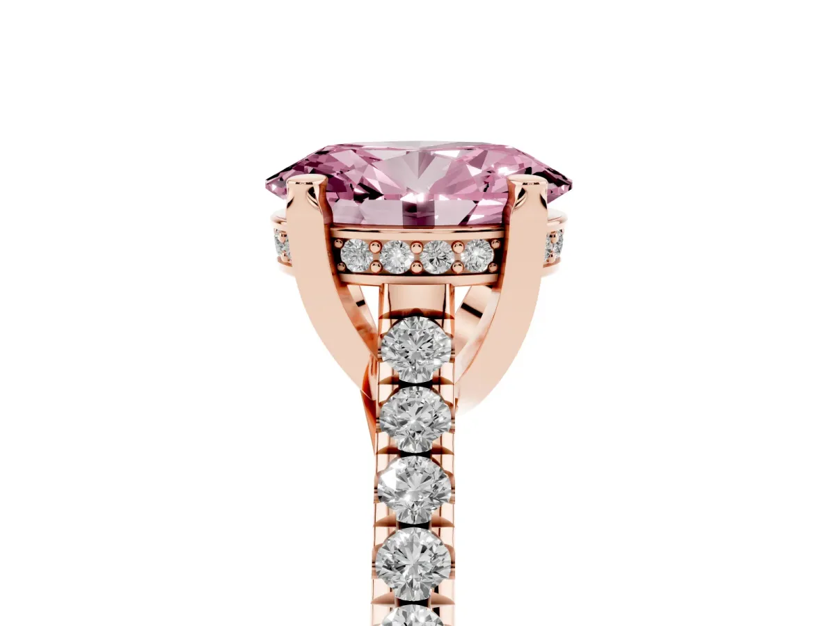 Fancy Pink Oval Cut Brilliant Diamond Solitaire with Pavé Band and Four-Prong Setting Rose gold