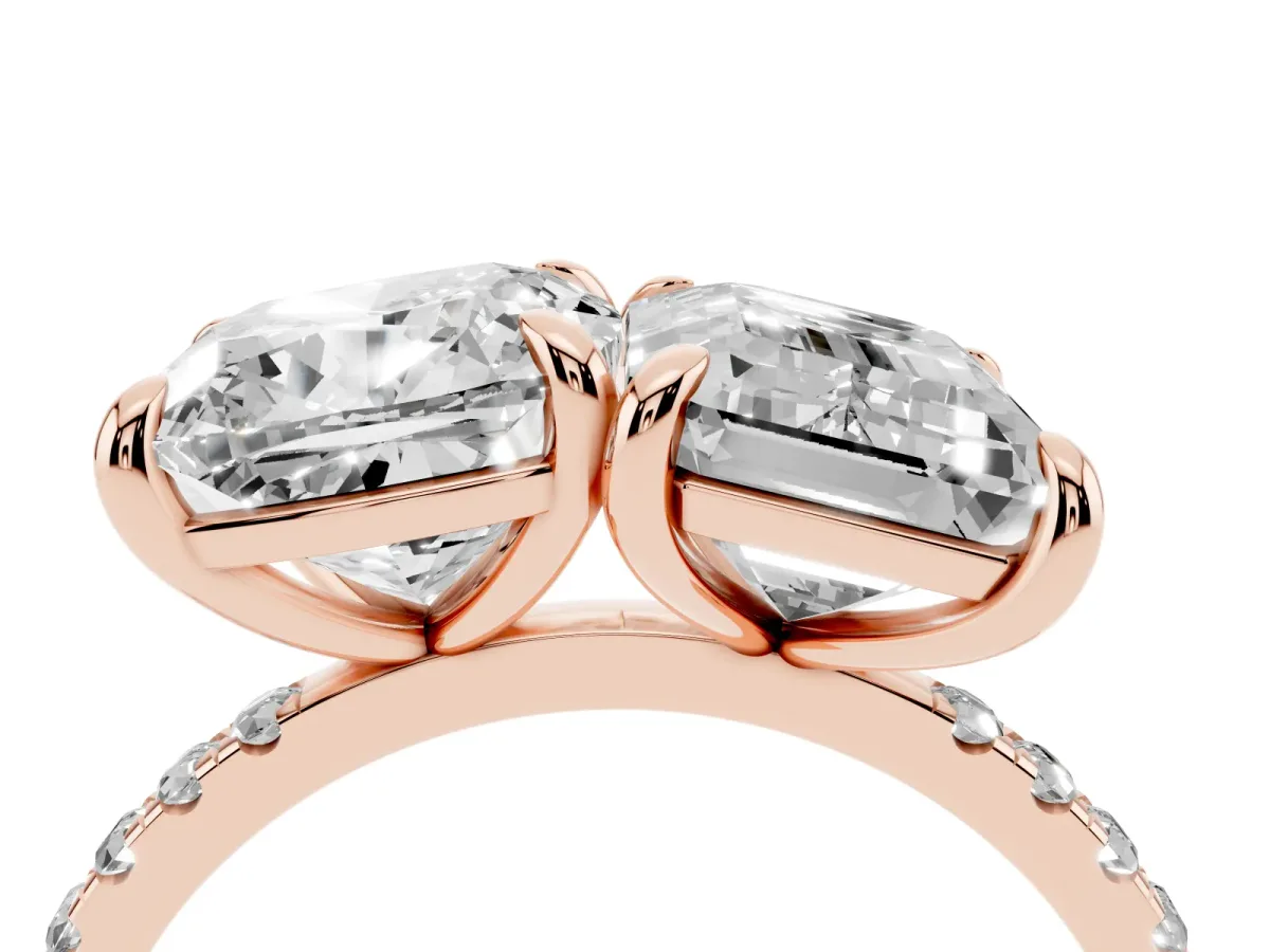 Cushion and Emerald Toi Moi Ring with Prong Setting and Pave Band Rose gold