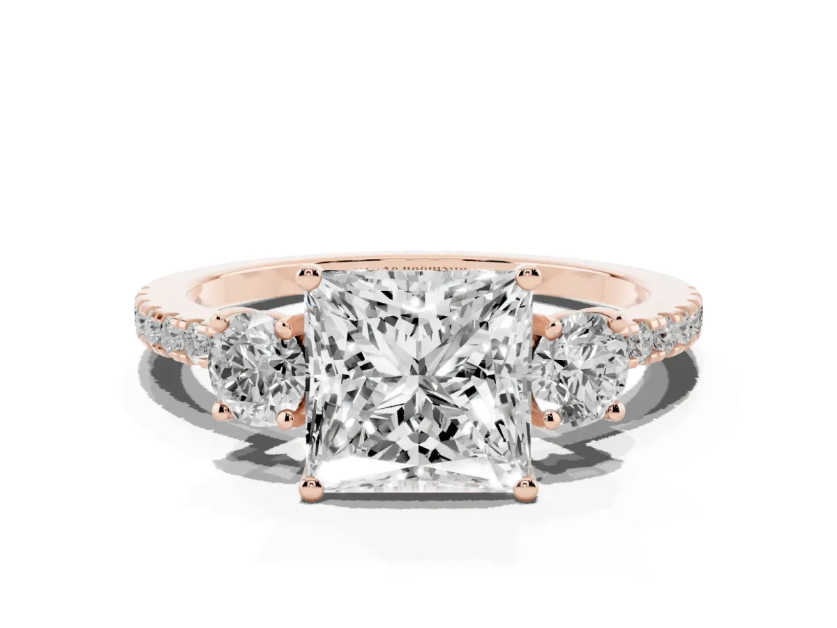 Three-Stone Princess Cut Cut Diamond Pavé Band with Prong Setting Rose gold