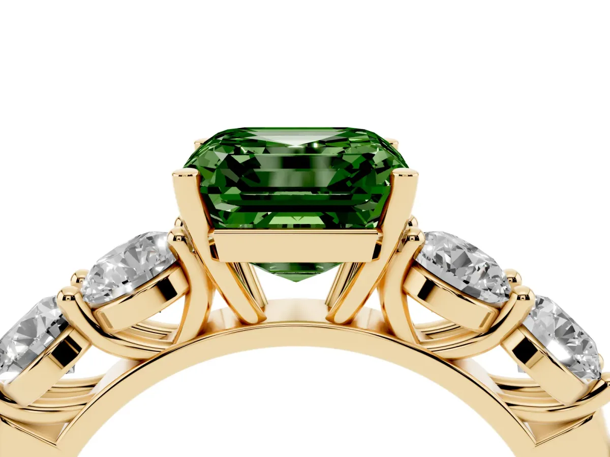 Fancy Green Asscher Cut Cut Five-Stone Prong Set Diamond Ring with Classic Band Yellow gold