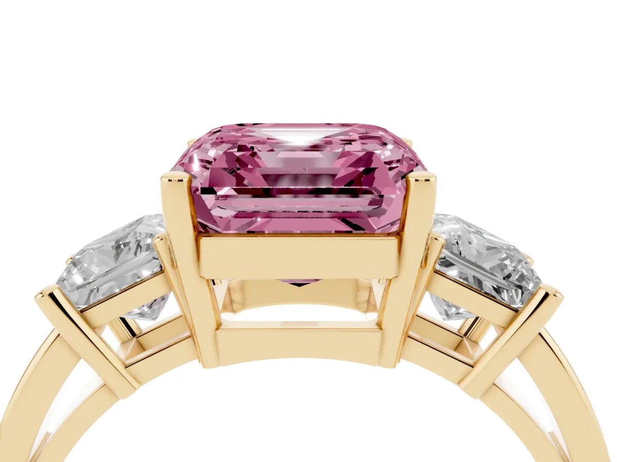 Fancy Pink Three-Stone Asscher Cut Cut Solitaire Ring with Prong Setting Yellow gold