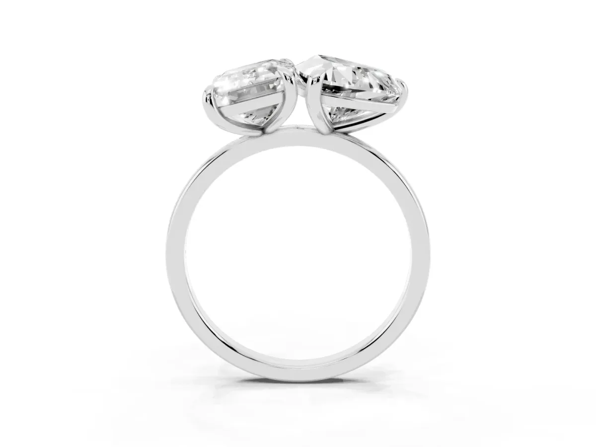 Emerald and Heart Toi Moi Ring with Prong Setting and Plain Band Platinum