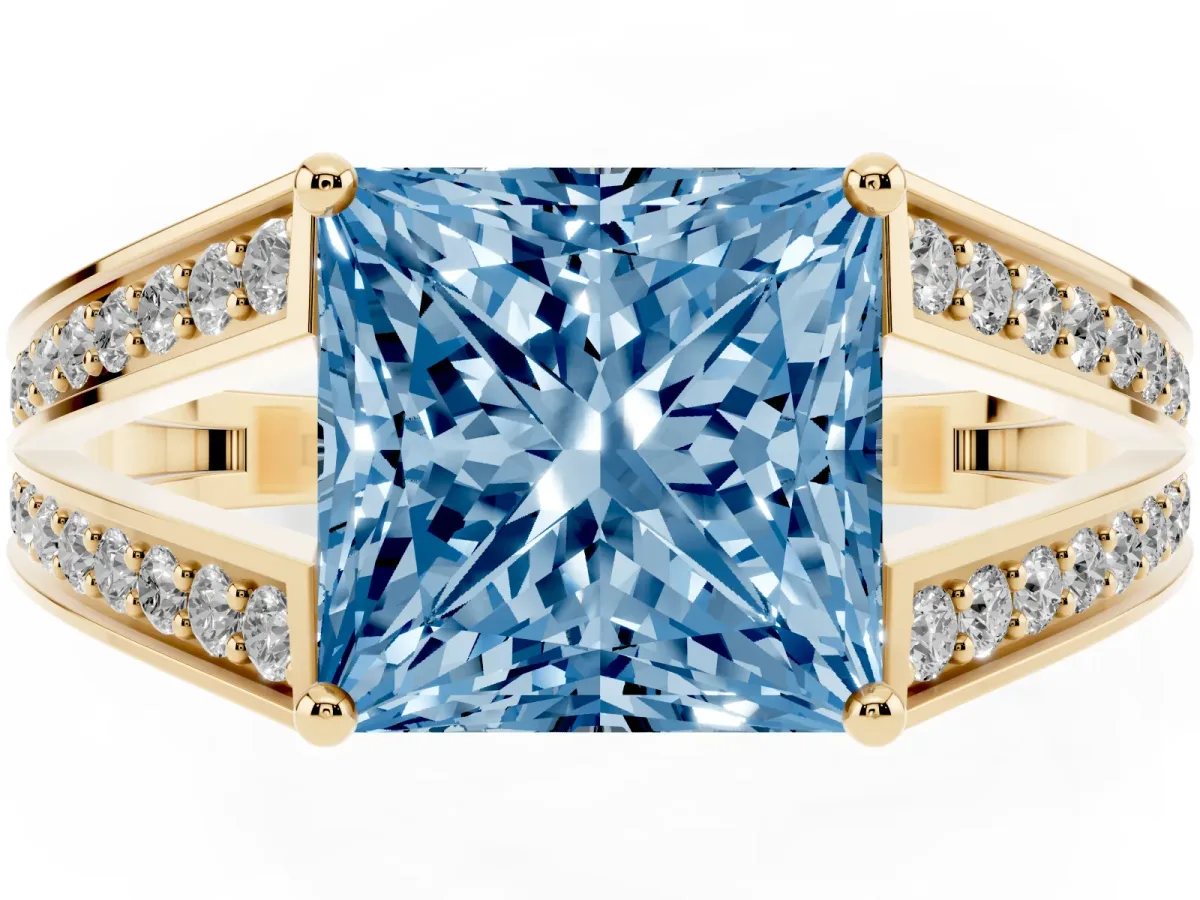 Fancy Blue Princess Cut Diamond Split Shank Ring with Pavé Band and Four-Prong Setting Yellow gold