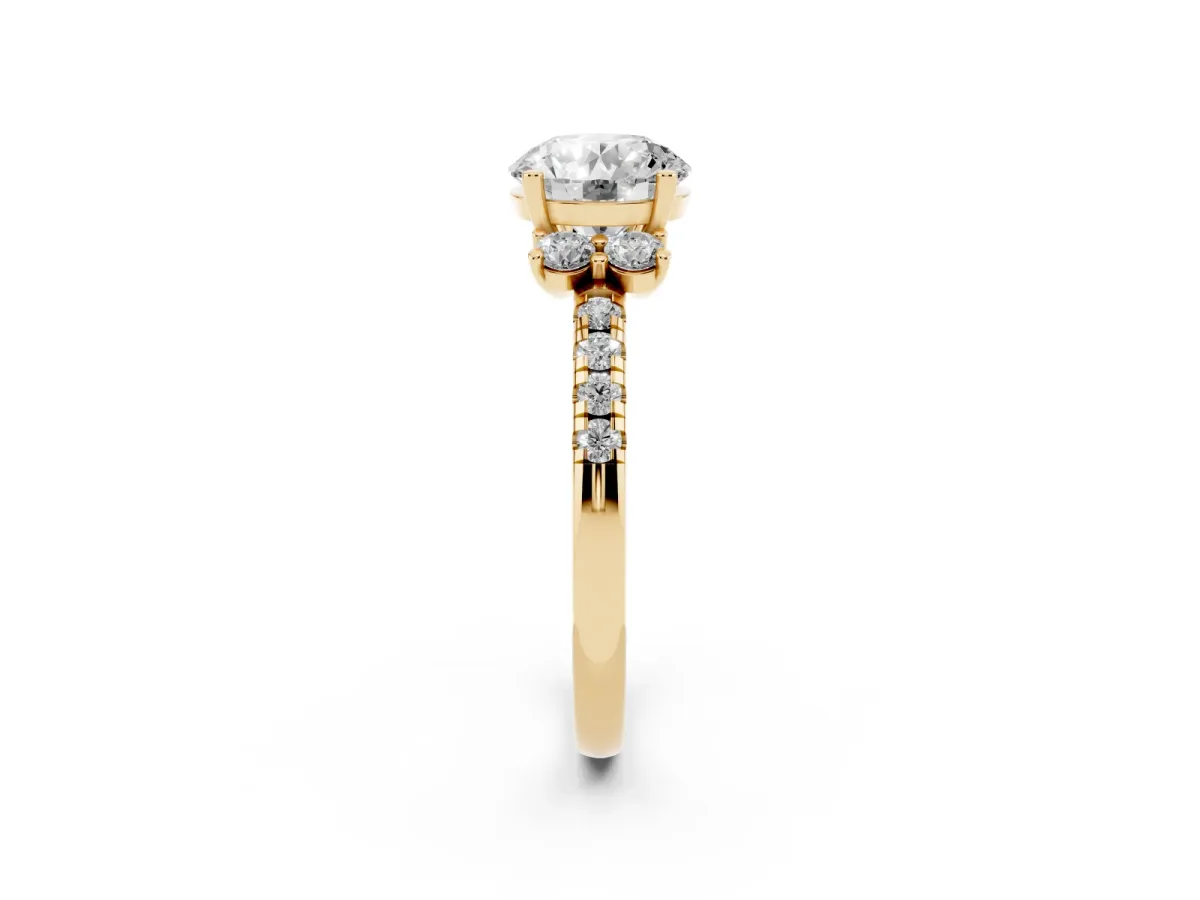 Round Cut Diamond Three-Stone Pave Band with Four-Prong Setting Yellow gold