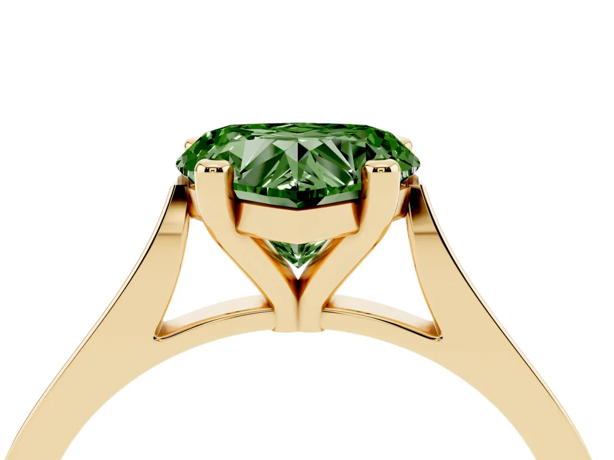 Fancy Green Heart Cut Solitaire Diamond Ring with Four-Prong Setting and Tapered Band Yellow gold
