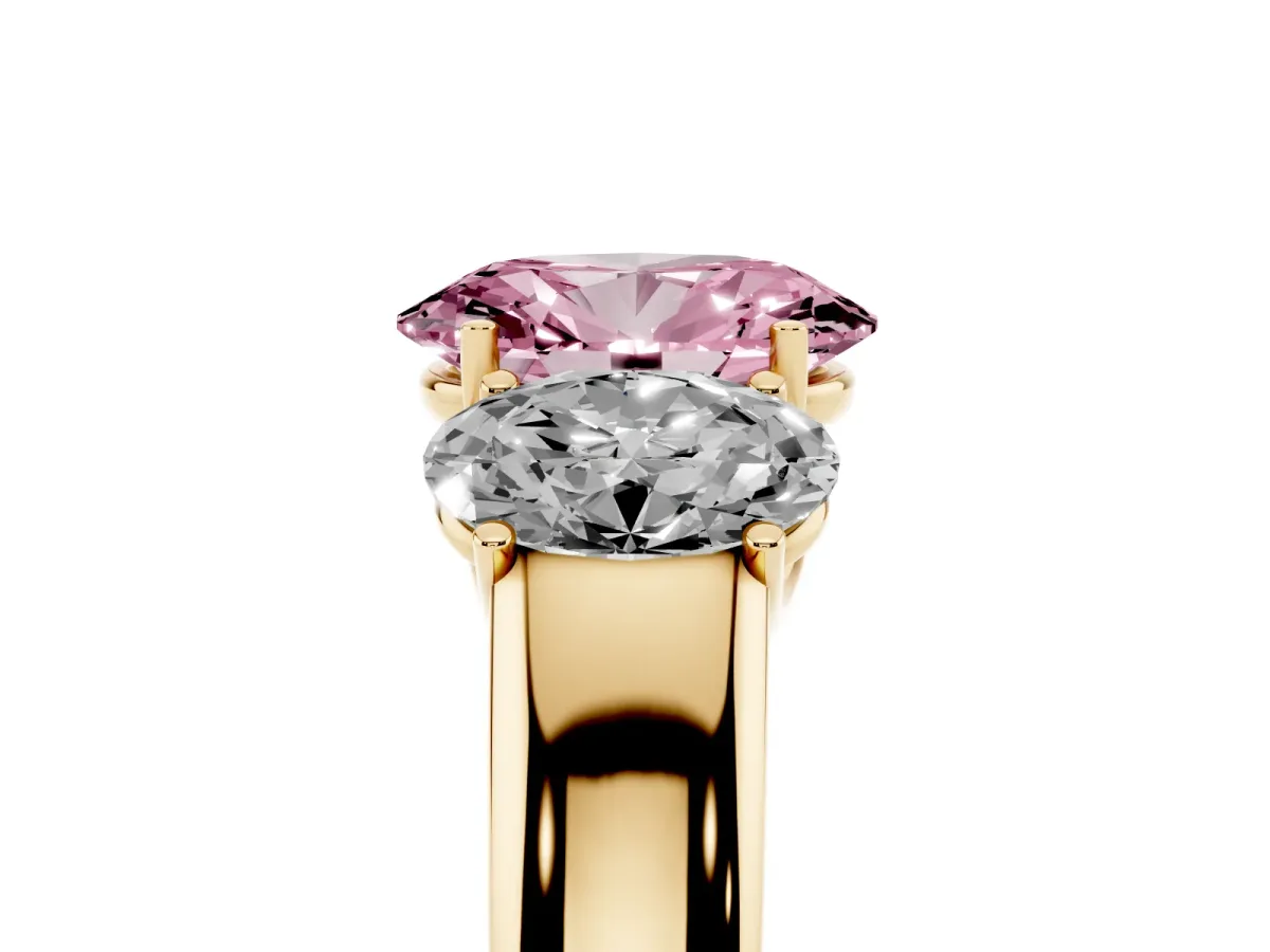 Fancy Pink Three-Stone Oval Cut Cut Diamond Ring with Prong Setting and Classic Band Yellow gold