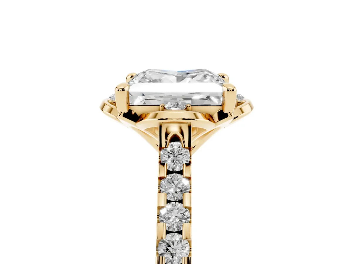 Princess Cut Diamond Ring with Pavé Band and Floral Prong Setting Yellow gold