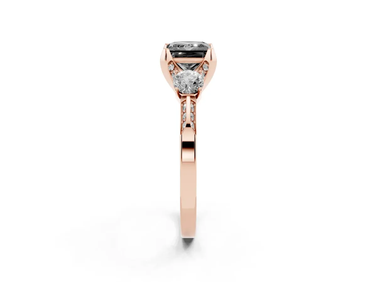 Fancy Black Princess Cut Brilliant Three-Stone Diamond Ring with Pavé Band and Four-Prong Setting Rose gold