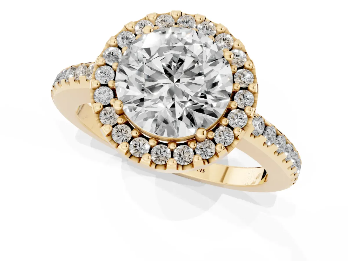 Round Cut Diamond Pavé Halo Ring with Four-Prong Setting Yellow gold