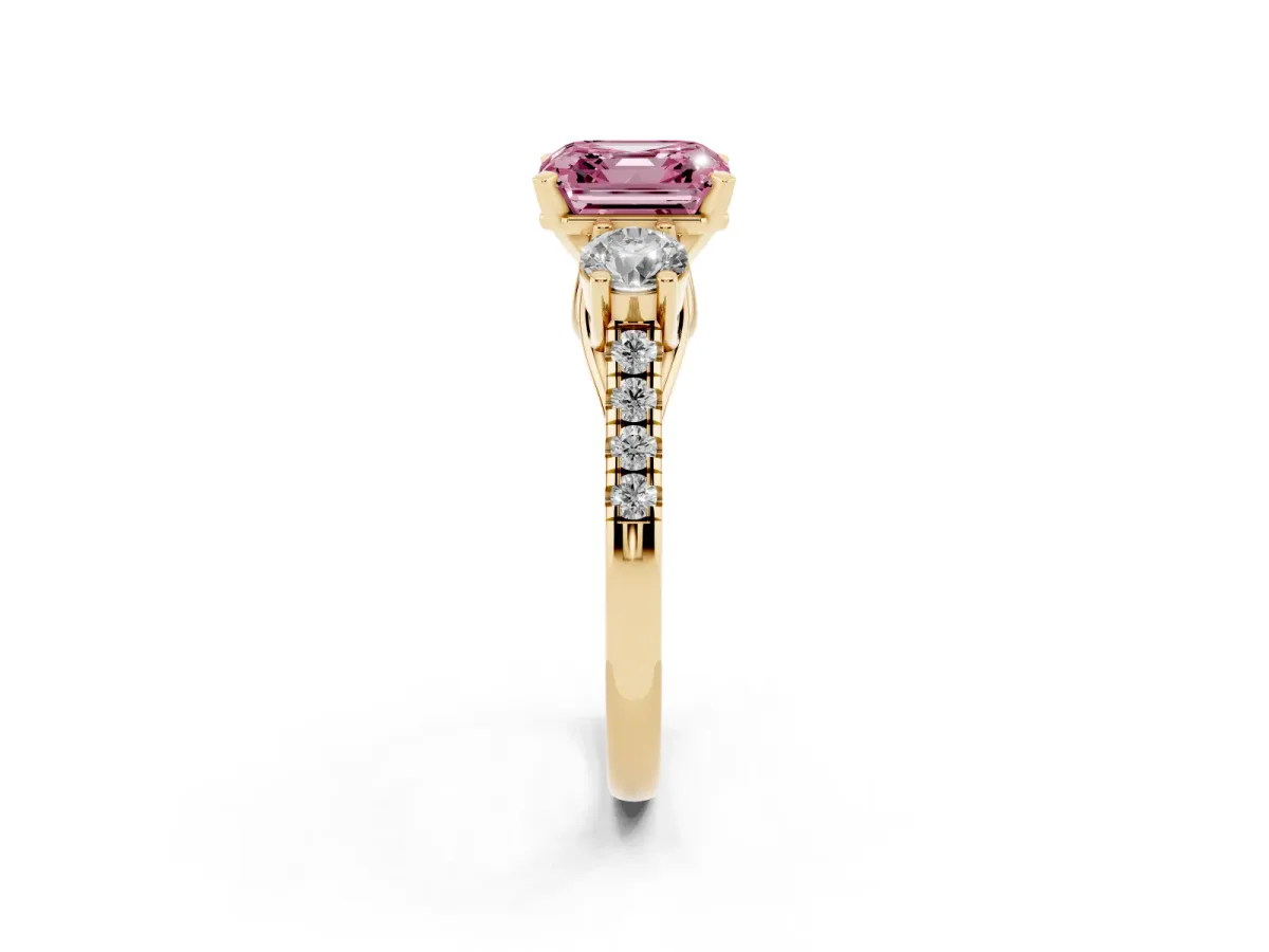 Fancy Pink Three-Stone Asscher Cut Diamond Pavé Band with Four-Prong Setting Yellow gold