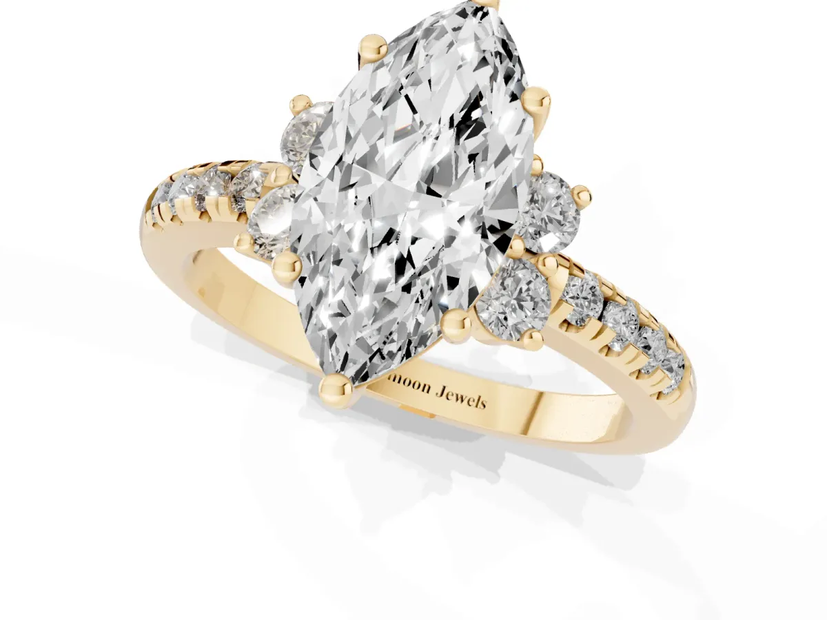 Marquise Cut Diamond Three-Stone Pave Band with Four-Prong Setting Yellow gold