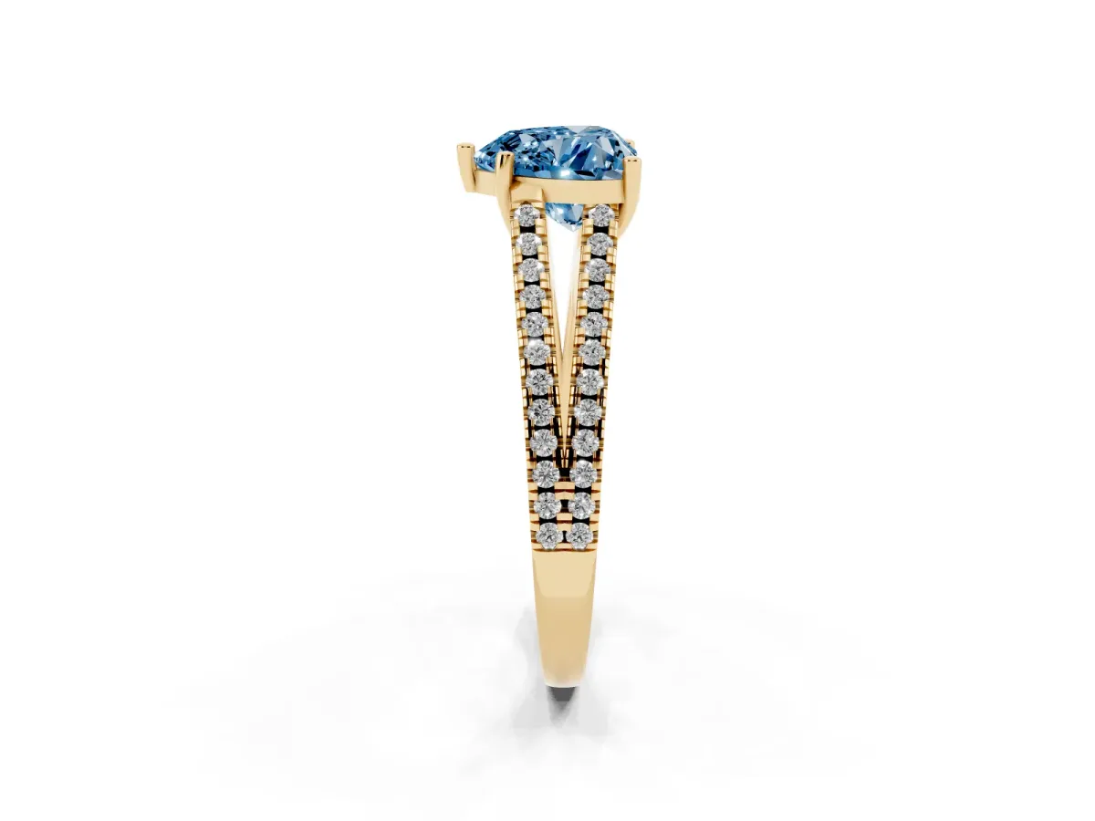 Fancy Blue Heart Cut Diamond Solitaire Engagement Ring with Split Shank Pavé Band Yellow gold