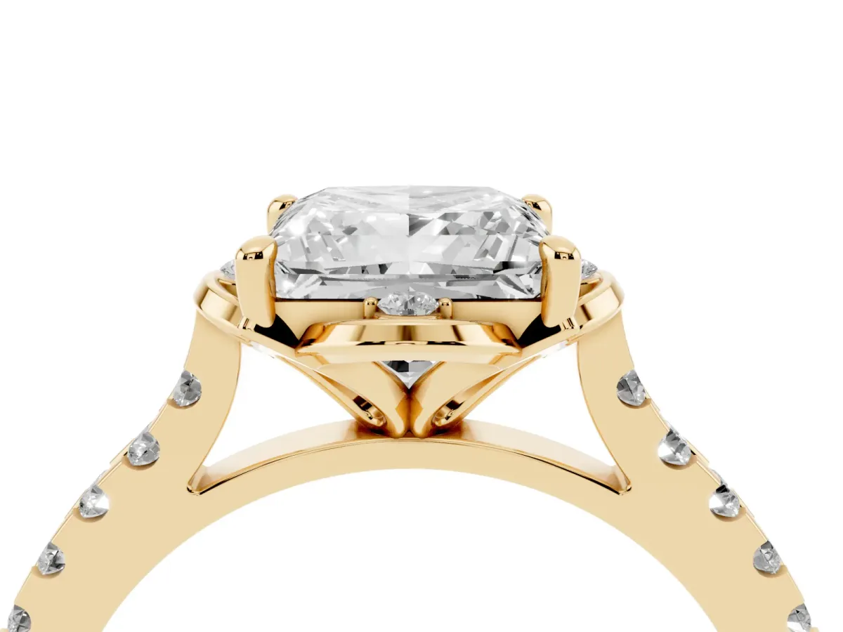 Princess Cut Diamond Ring with Pavé Band and Floral Prong Setting Yellow gold