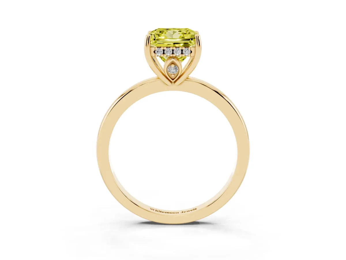 Fancy Yellow Princess Cut Solitaire Diamond Ring with Prong Setting and Plain Band Yellow gold