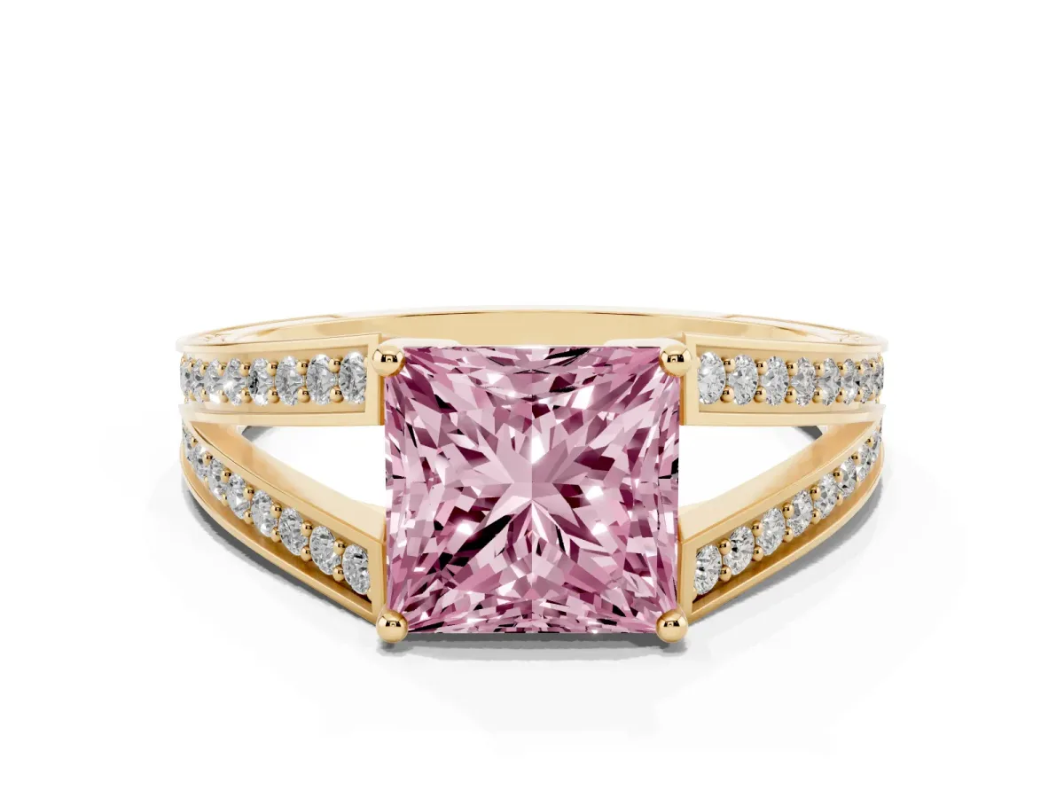 Fancy Pink Princess Cut Diamond Split Shank Ring with Pavé Band and Four-Prong Setting Yellow gold