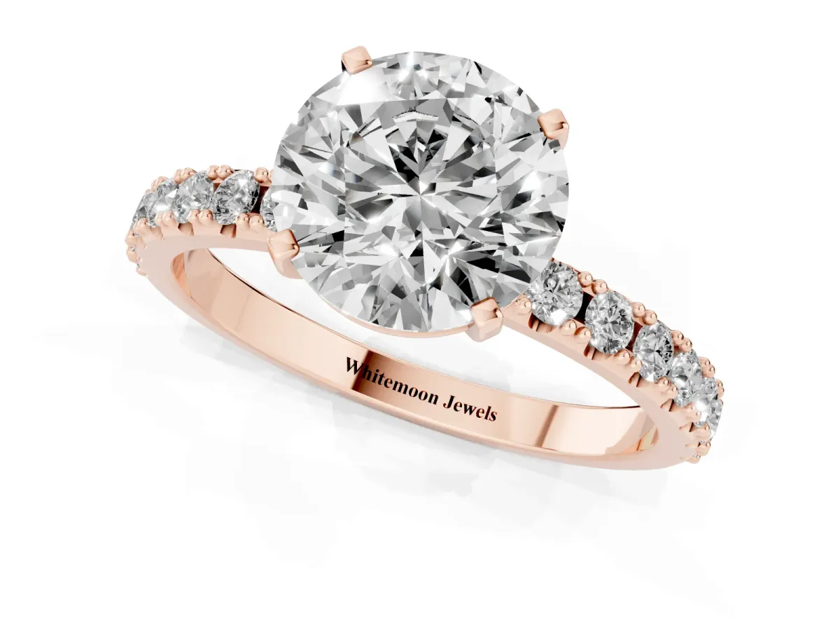 Round Cut Diamond Solitaire Pavé Band with Four-Prong Setting Rose gold