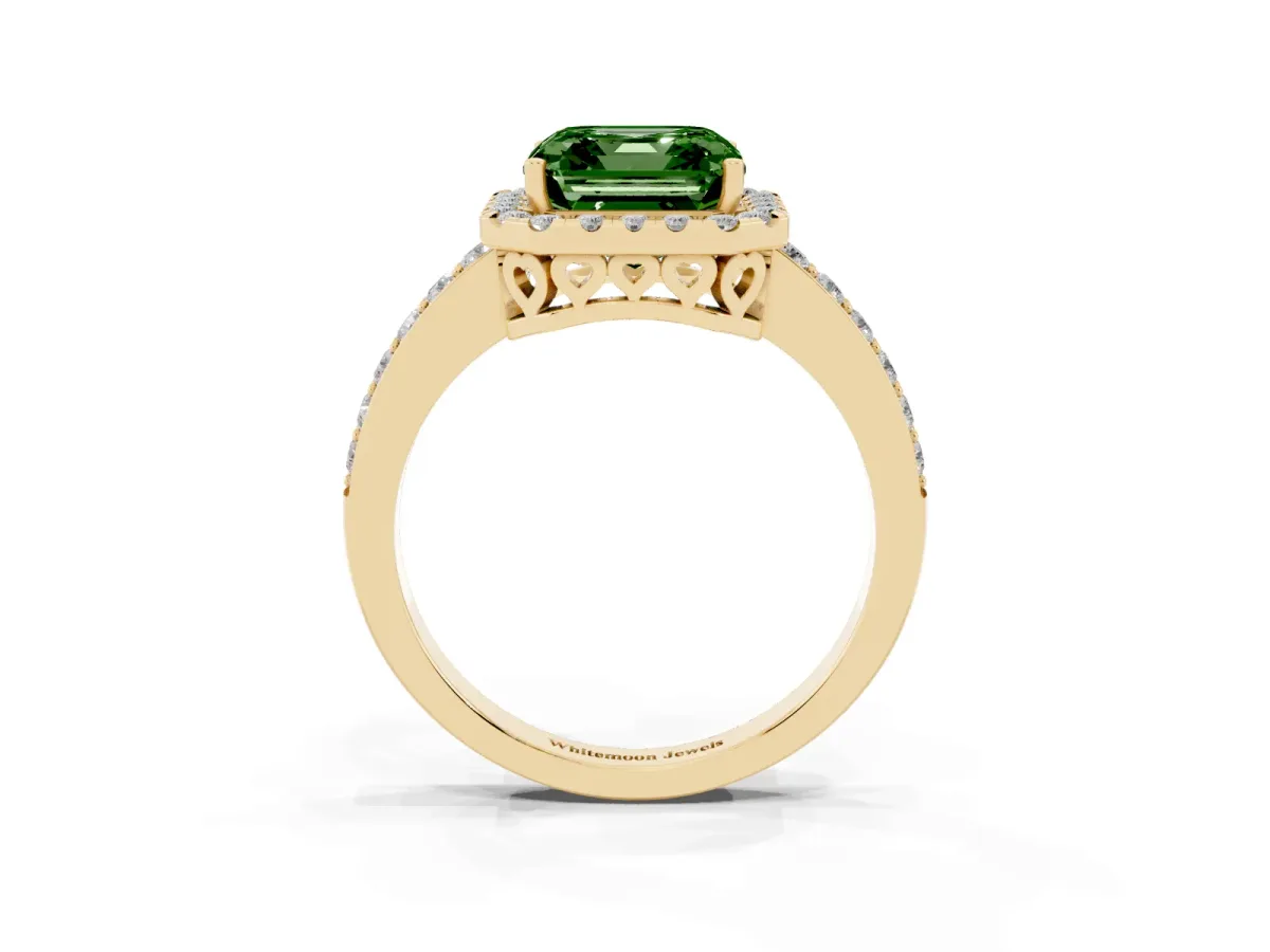 Fancy Green Asscher Cut Halo Diamond Pavé Band Ring with Prong Setting Yellow gold