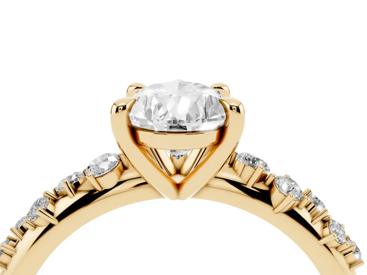 Pear Cut Cut Diamond Vine Band with Four-Prong Setting Yellow gold