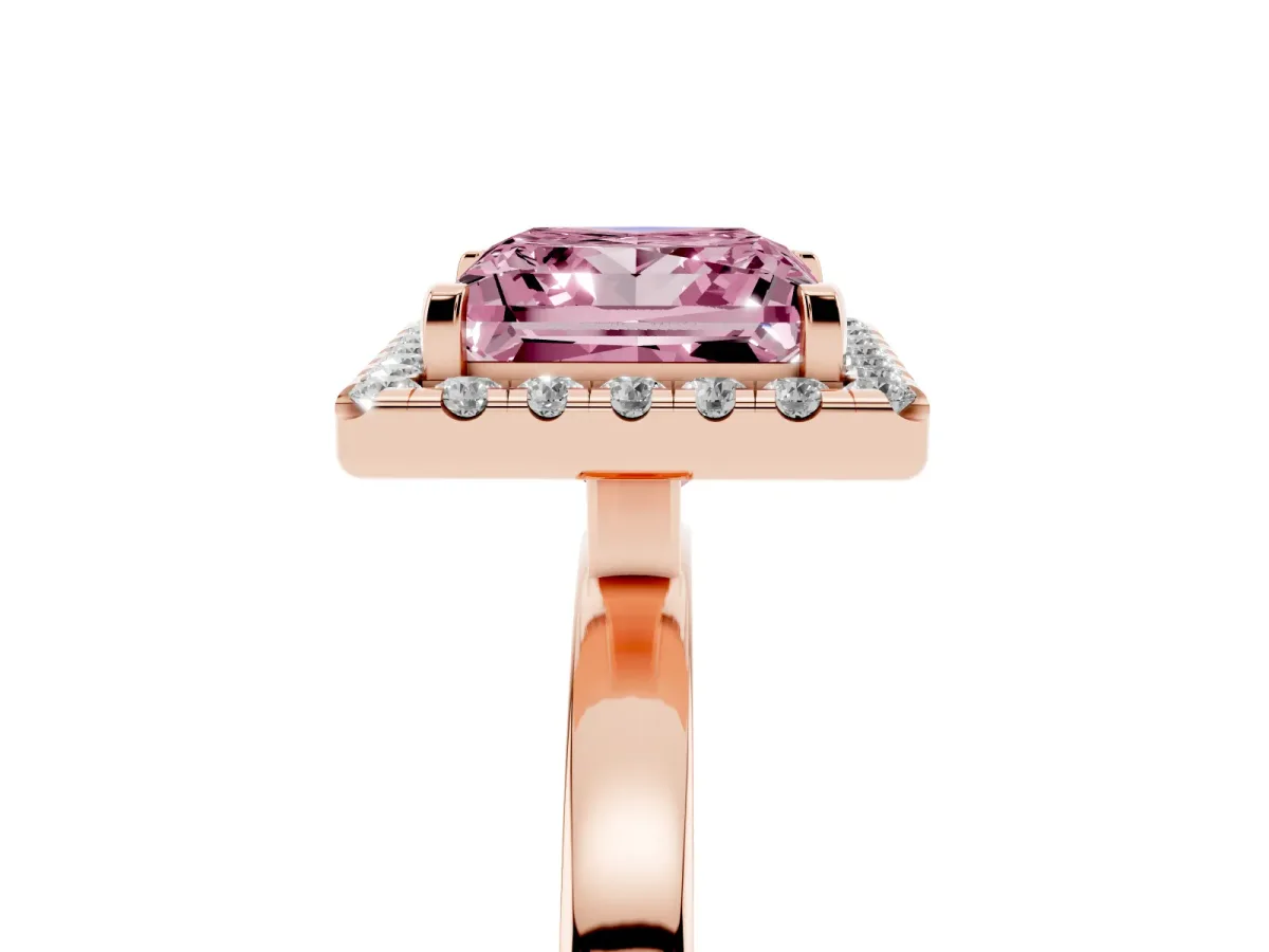 Fancy Pink Princess Cut Halo Diamond Solitaire with Pavé Band and Four-Prong Setting Rose gold