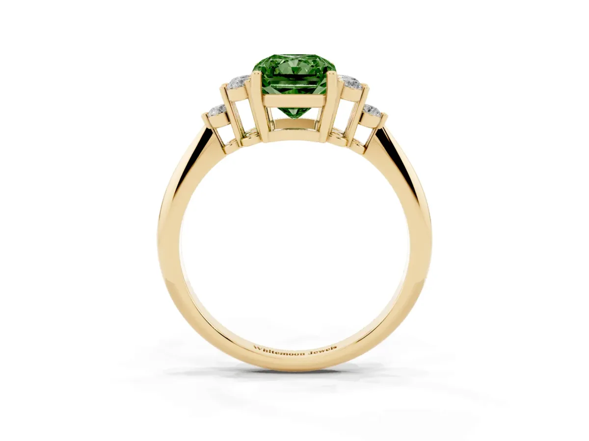 Fancy Green Radiant Cut Cut Diamond Cluster Ring with Solitaire Band and Four-Prong Setting Yellow gold