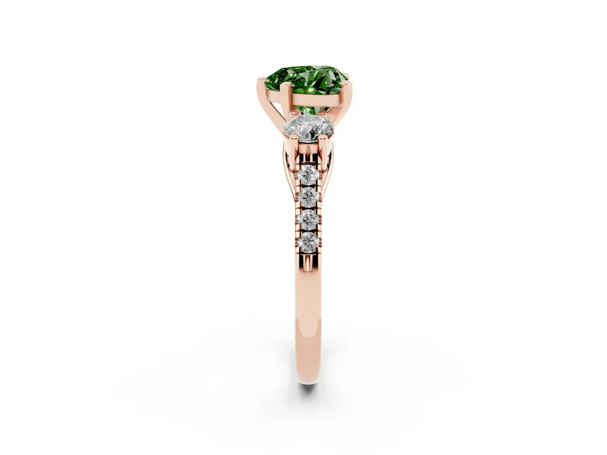 Fancy Green Three-Stone Heart Cut Diamond Pavé Band with Four-Prong Setting Rose gold