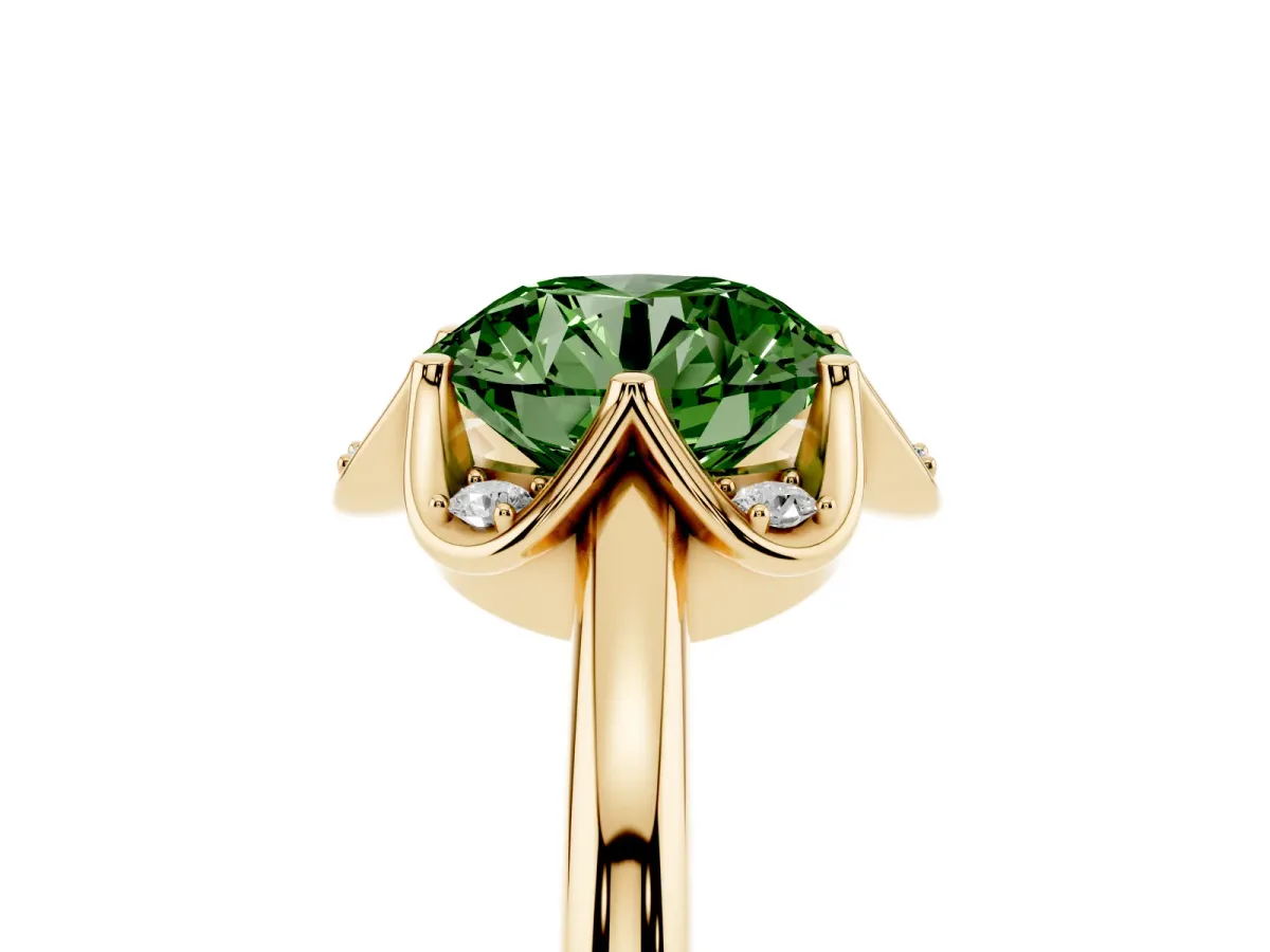 Fancy Green Round Cut Halo Diamond Ring with Round Cluster Setting, Solitaire Band, and Four-Prong Setting Yellow gold